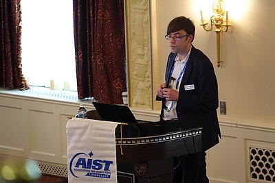 Heiko Wolf with his presentation "Using AI Modeling for Predictive Quality and Routing" © PSI Metals